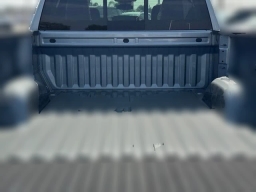 Chevrolet Silverado 1500 LT 2WD Crew Cab 157" 2026