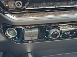 Chevrolet Silverado 1500 LT 2WD Crew Cab 157" 2026