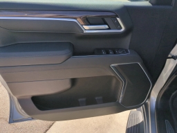 Chevrolet Silverado 1500 RST 2WD Crew Cab 147" 2026