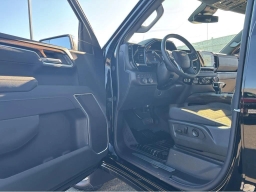 Chevrolet Silverado 1500 LT 4WD Crew Cab 147" 2025