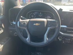 Chevrolet Silverado 1500 LT 4WD Crew Cab 157" 2026