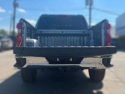 Chevrolet Silverado 1500 LT 4WD Crew Cab 157" 2026