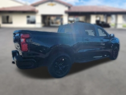 Chevrolet Silverado 1500 4WD Crew Cab 147" RST 2026