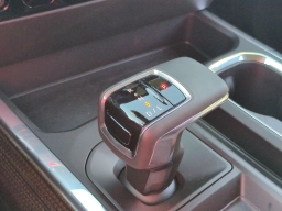 Chevrolet Silverado 1500 4WD Crew Cab 147" RST 2026