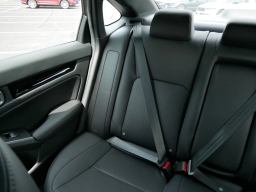 Honda Civic Sedan Hybrid Sport Touring CVT 2026