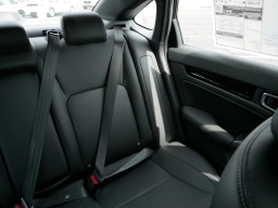 Honda Civic Sedan Hybrid Sport Touring CVT 2026