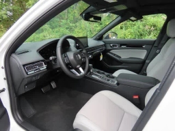 Honda Civic Sedan Hybrid Sport Touring CVT 2025