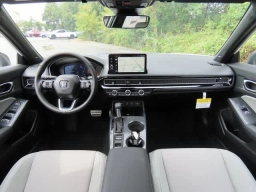 Honda Civic Sedan Hybrid Sport Touring CVT 2025