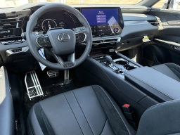 Lexus RX RX 500h F SPORT Performance AWD 2026