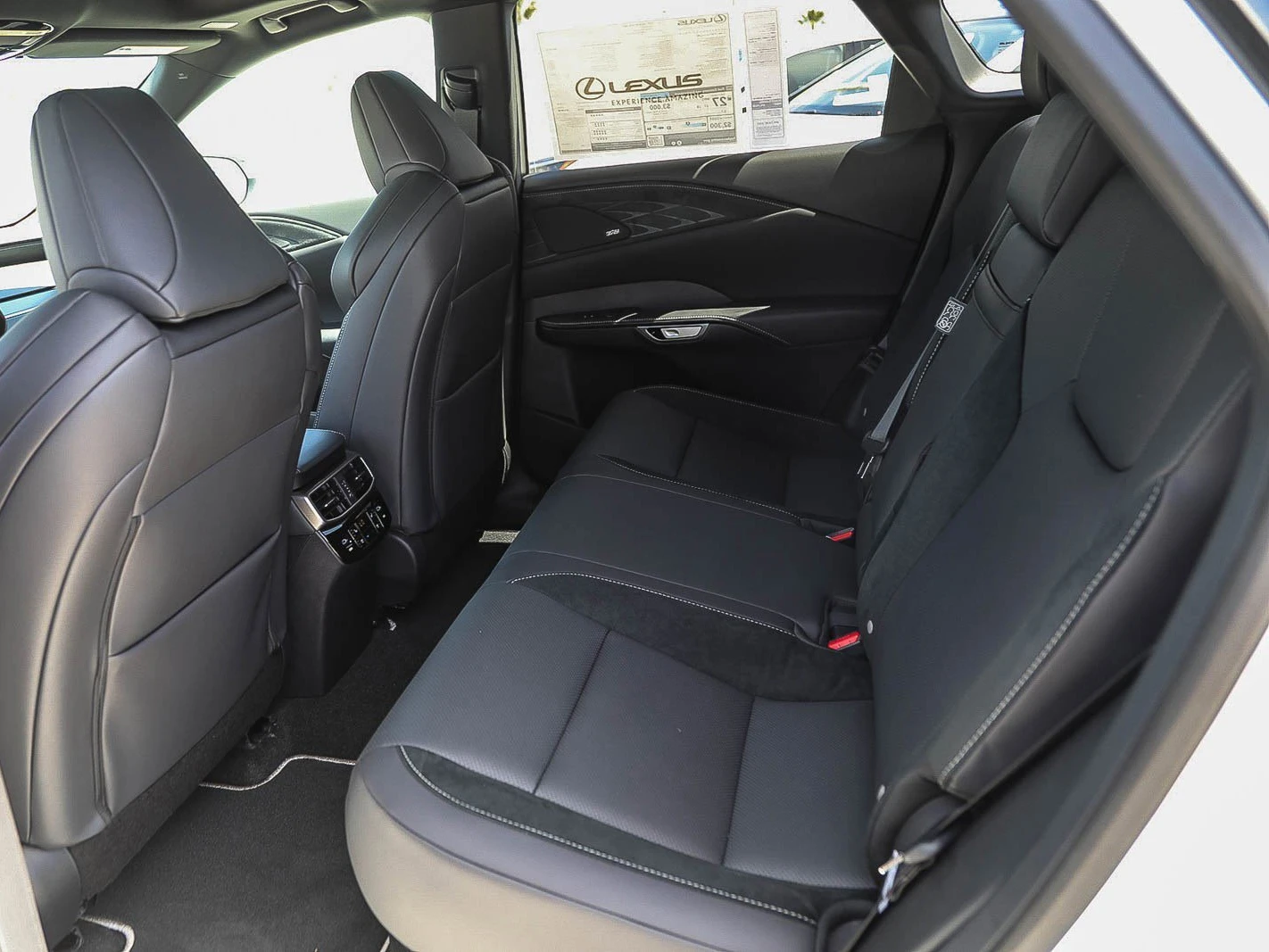 Lexus RX RX 500h F SPORT Performance AWD 2026