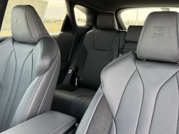 Lexus RX RX 500h F SPORT Performance AWD 2026
