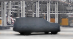 Toyota RAV4 XLE Premium AWD (Natl) 2026