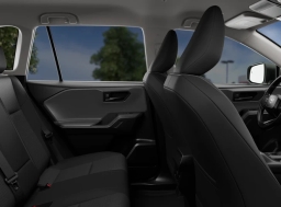 Toyota RAV4 LE FWD (Natl) 2026