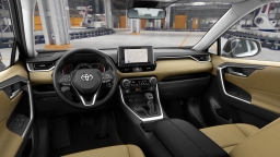 Toyota RAV4 XLE Premium FWD (Natl) 2025