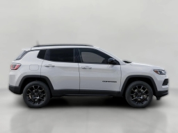 Jeep Compass Latitude Altitude 4x4 2026