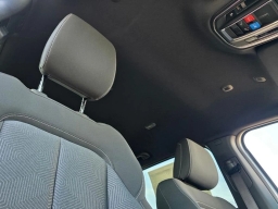 Jeep Cherokee Laredo 4x4 2026