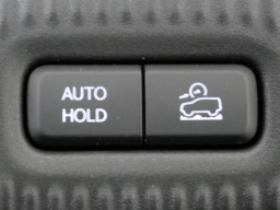 Jeep Cherokee Laredo 4x4 2026