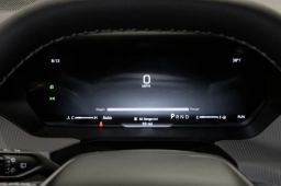 Jeep Cherokee Laredo 4x4 2026