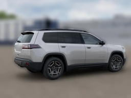 Jeep Cherokee Laredo 4x4 2026