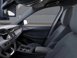 Jeep Cherokee Laredo 4x4 2026