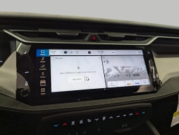 Jeep Cherokee Laredo 4x4 2026