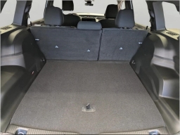 Jeep Cherokee Laredo 4x4 2026