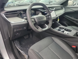 Jeep Cherokee Laredo 4x4 2026