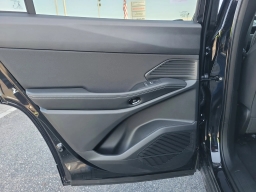 Jeep Cherokee Laredo 4x4 2026