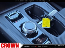 Jeep Cherokee Laredo 4x4 2026