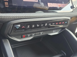 Jeep Cherokee Laredo 4x4 2026