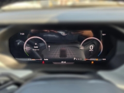 Jeep Cherokee Laredo 4x4 2026