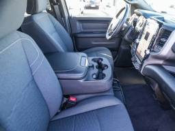 Ram 3500 Tradesman 4x4 Crew Cab 6'4" Box 2026