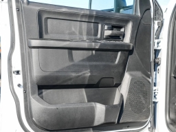 Ram 3500 Tradesman 4x4 Crew Cab 6'4" Box 2026