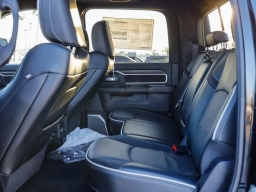 Ram 3500 Laramie 4x4 Crew Cab 6'4" Box 2025