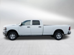 Ram 3500 Tradesman 4x4 Crew Cab 8' Box 2026