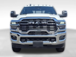 Ram 3500 Tradesman 4x4 Crew Cab 8' Box 2026