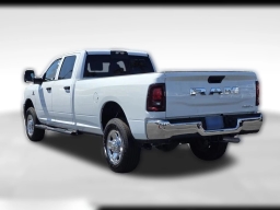Ram 3500 Tradesman 4x4 Crew Cab 8' Box 2026