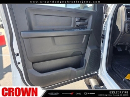 Ram 3500 Tradesman 4x4 Crew Cab 8' Box 2026