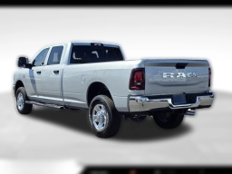 Ram 3500 Tradesman 4x4 Crew Cab 8' Box 2026