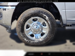 Ram 3500 Tradesman 4x4 Crew Cab 8' Box 2026