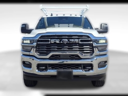 Ram 3500 Tradesman 4x4 Crew Cab 8' Box 2026
