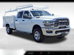 Ram 3500 Tradesman 4x4 Crew Cab 8' Box 2026