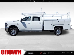 Ram 3500 Tradesman 4x4 Crew Cab 8' Box 2026