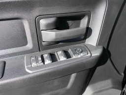 Ram 3500 Tradesman 4x4 Crew Cab 8' Box 2026