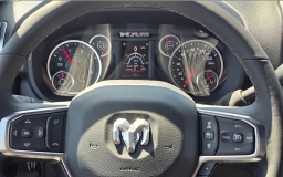 Ram 3500 Big Horn 4x4 Crew Cab 8' Box 2026