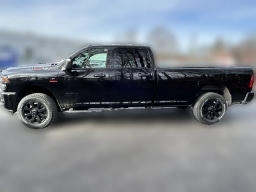 Ram 3500 Big Horn 4x4 Crew Cab 8' Box 2026