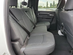 Ram 2500 Big Horn 4x2 Crew Cab 6'4" Box 2026