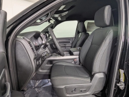 Ram 2500 Big Horn 4x2 Crew Cab 6'4" Box 2026