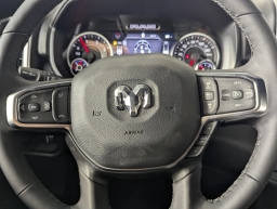 Ram 2500 Big Horn 4x2 Crew Cab 6'4" Box 2026