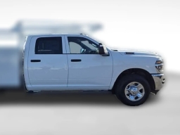 Ram 2500 Tradesman 4x2 Crew Cab 8' Box 2025